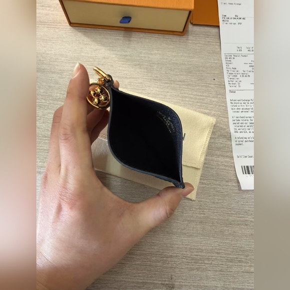 Louis Vuitton LV Charms Card Holder - Picture 9 of 12